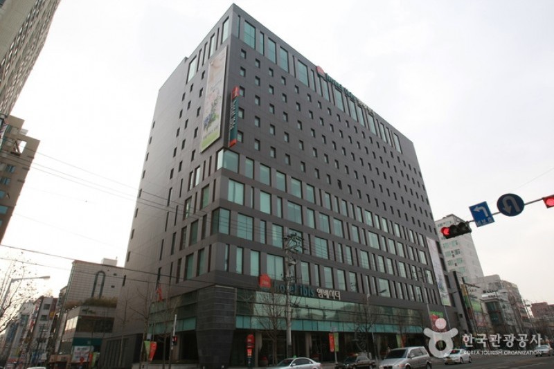 Ibis Ambassador Suwon  (2/19)