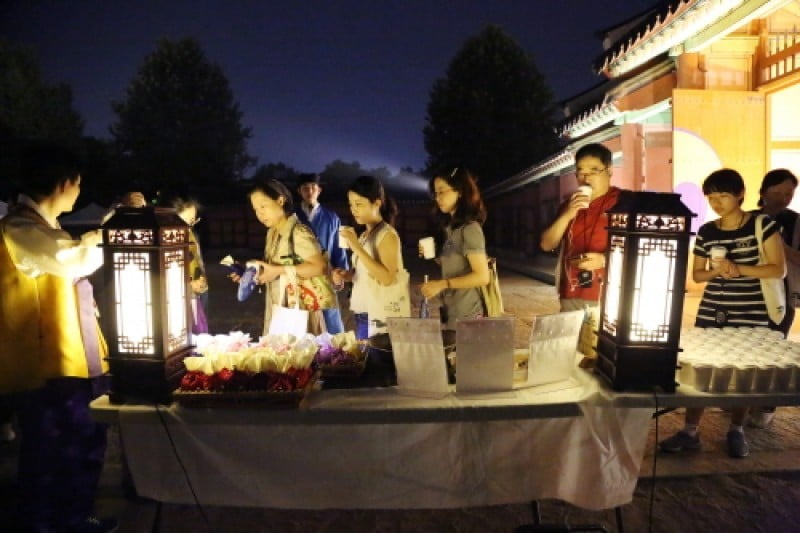 Moonlight Tour at Suwon Hwaseong  (7/8)