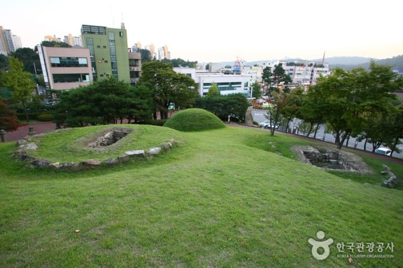 Gyeonggi Provincial Museum  (24/24)