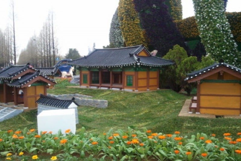 Korean Traditional House Association  (12/20)