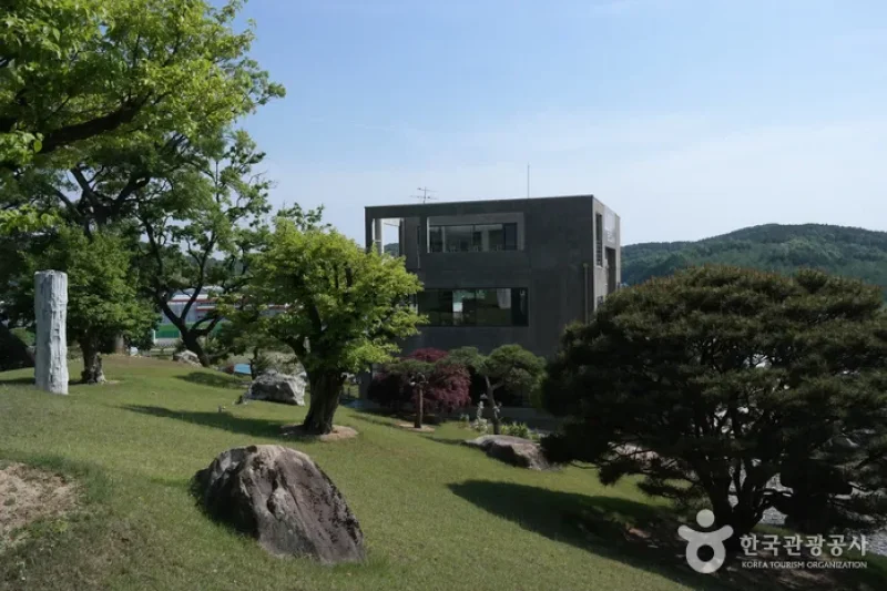 Soulone Botanical Garden  (6/29)