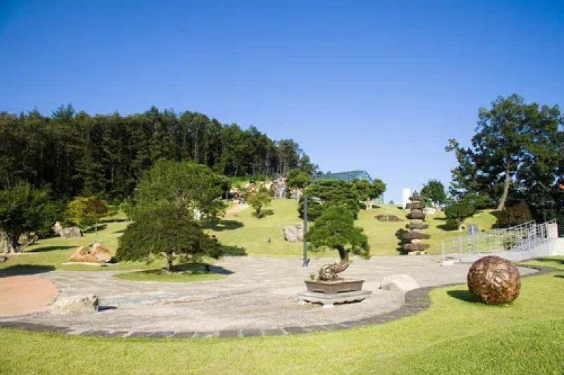 Soulone Botanical Garden  (25/29)