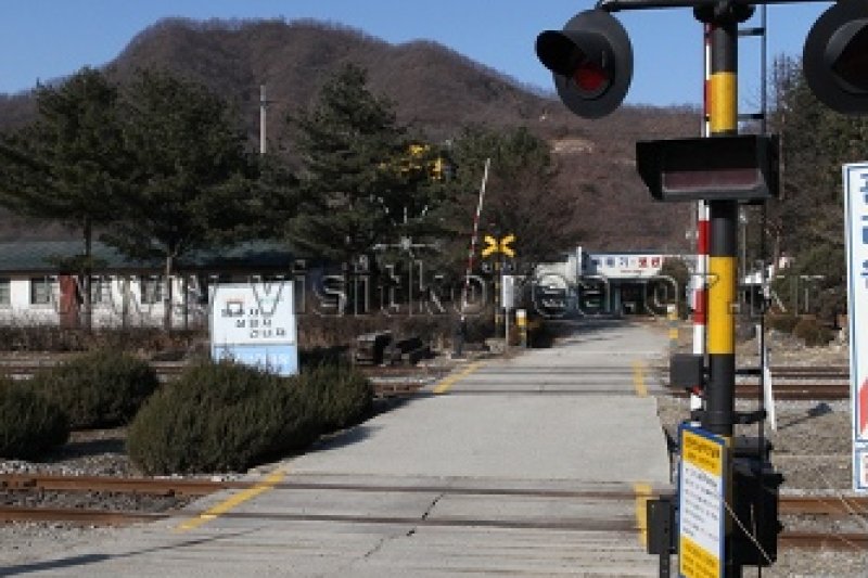 Sintan-ri Station  (4/14)