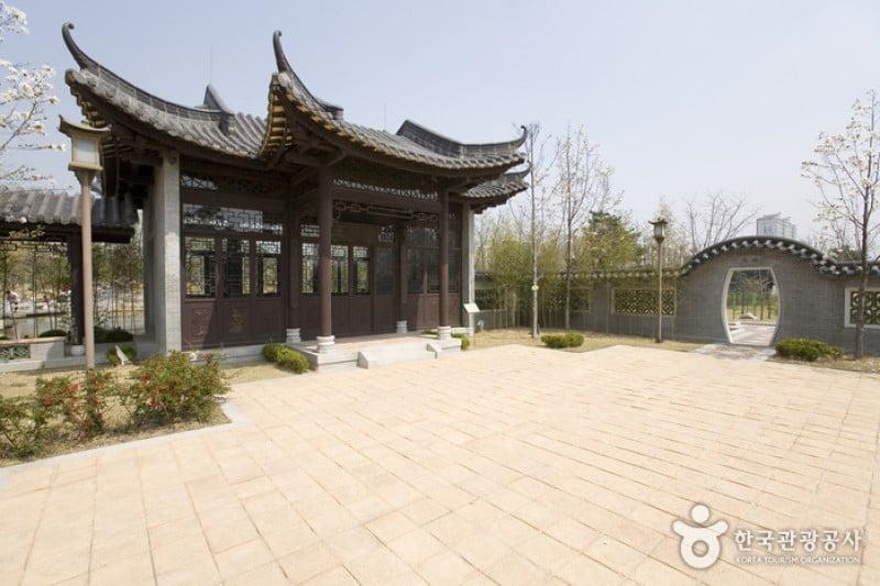 Wolhwawon Garden  (1/6)