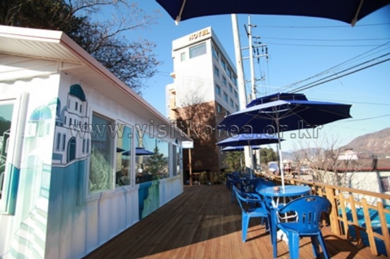 Iris Hotel - Goodstay  (4/22)