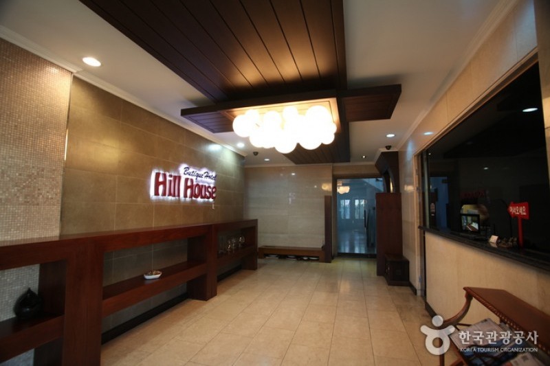 Hotel Hill House - Goodstay  (1/14)