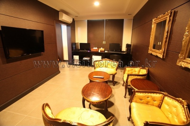 Hotel Hill House - Goodstay  (13/14)