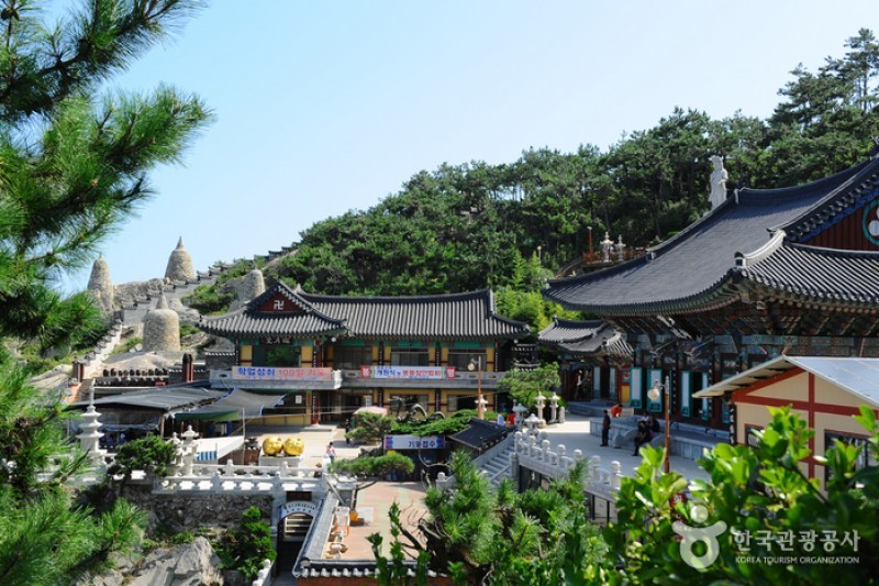Haedong Yonggungsa Temple  (6/32)