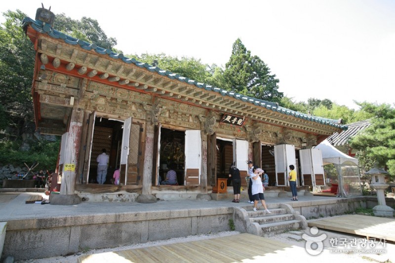 Beomeosa Temple  (8/15)