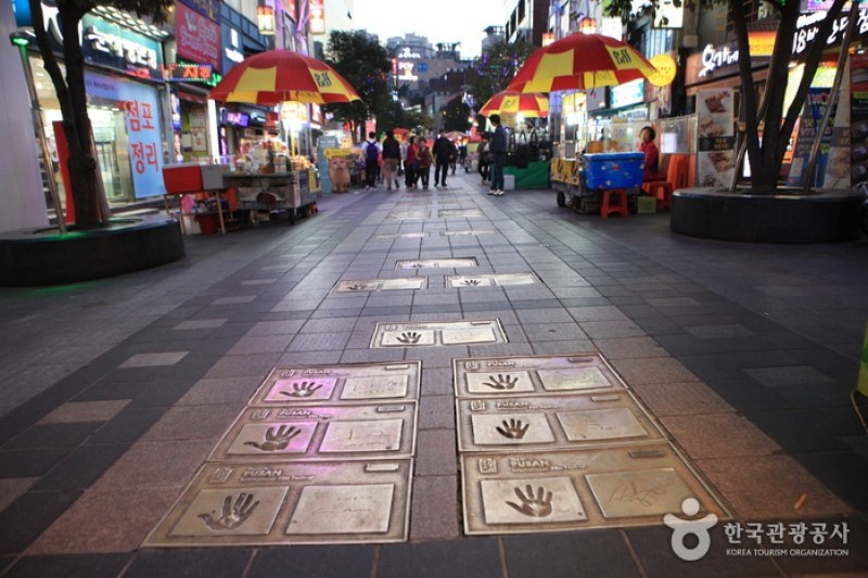 BIFF Square  (3/5)