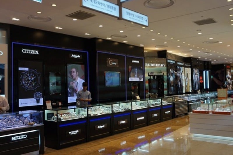 Lotte Department Store - Busan Branch  (12/17)