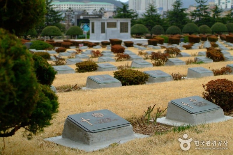UN Memorial Cemetery in Korea  (3/8)