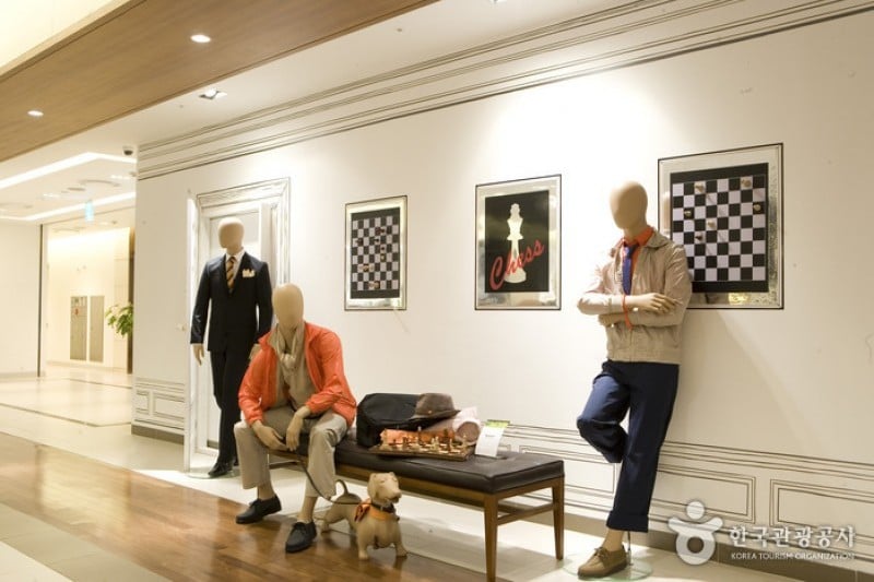 Shinsegae Department Store - Centum City Branch  (10/21)