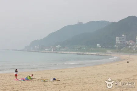 Songjeong Beach 