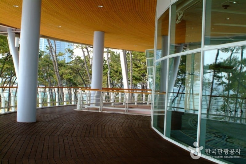 Nurimaru APEC House  (5/6)
