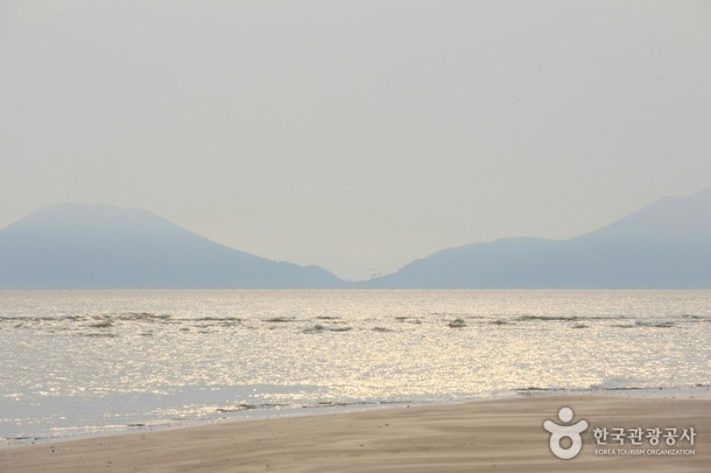 Dadaepo Beach  (4/27)
