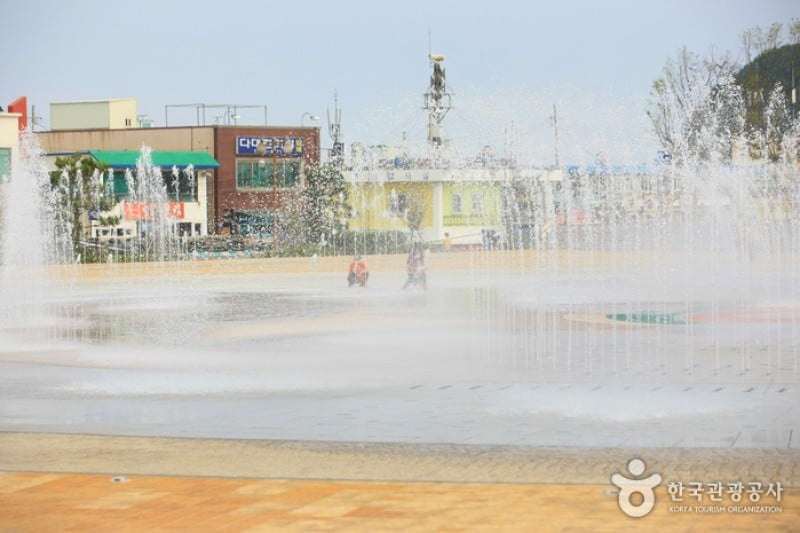 Dadaepo Sunset Fountain of Dream  (4/13)