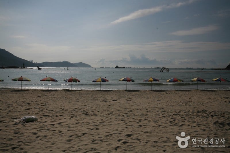 Busan Songdo Beach  (3/32)