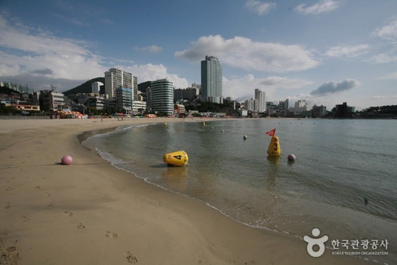 Busan Songdo Beach  (7/32)