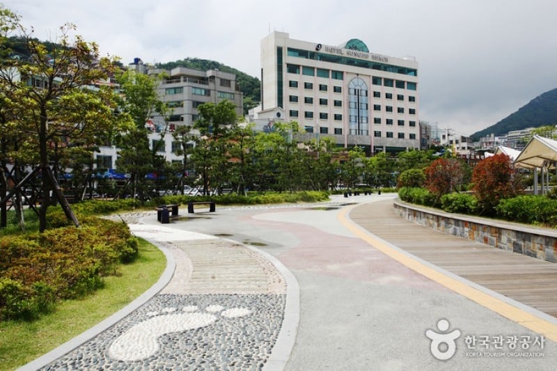 Busan Songdo Beach  (15/32)