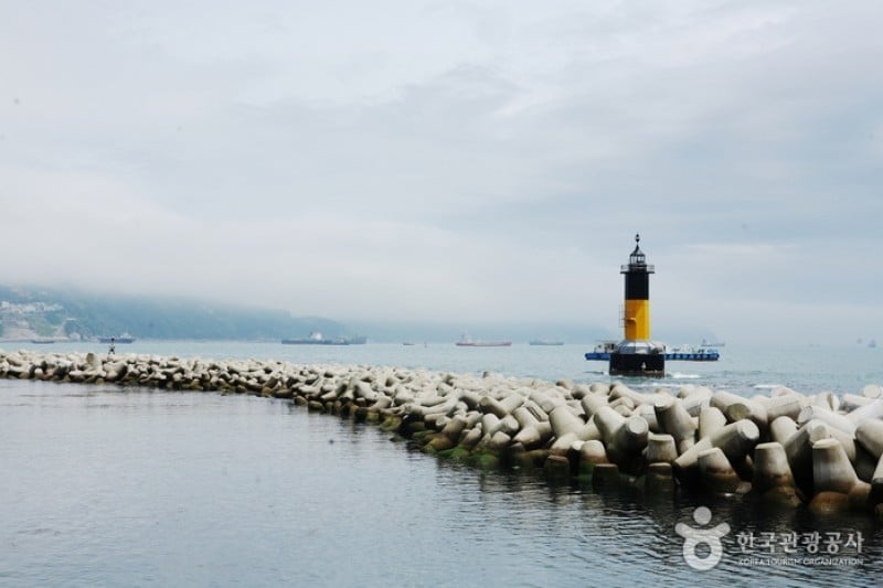 Busan Songdo Beach  (22/32)