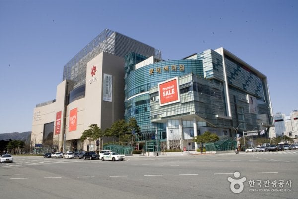 Lotte Department Store