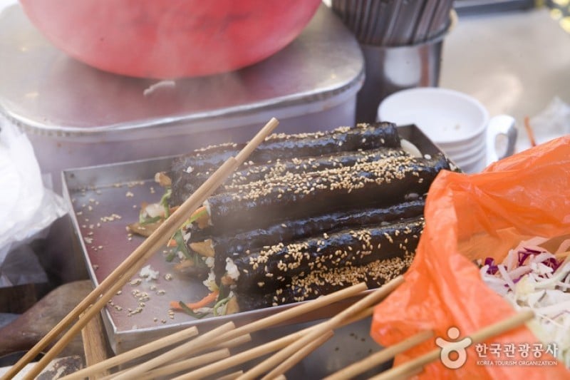 Gwangbokdong Food Street  (5/8)