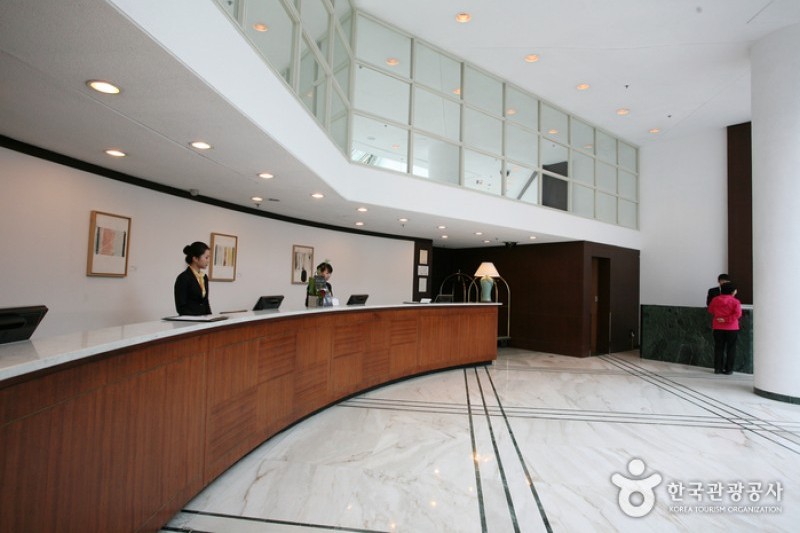 Novotel Ambassador Busan 