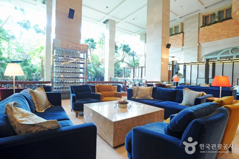 Lotte Hotel Busan  (10/27)