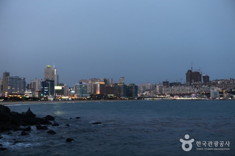 Haeundae Dongbaekseom Island  (2/24)