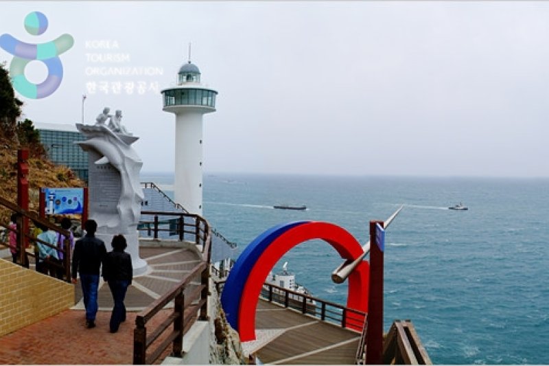 Yeongdo Lighthouse (영도 등대) (1/5)