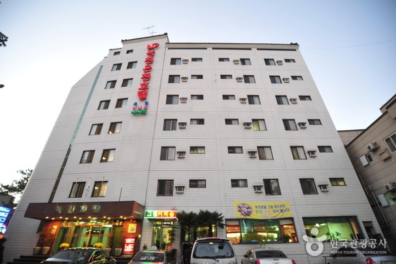 Nokcheon Hotel - Goodstay  (1/4)