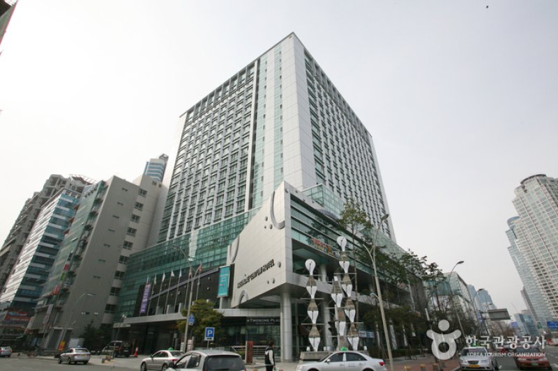 Haeundae Centum Hotel (해운대센텀호텔) (2/14)