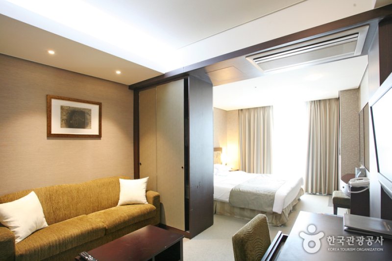 Haeundae Centum Hotel (해운대센텀호텔) (6/14)
