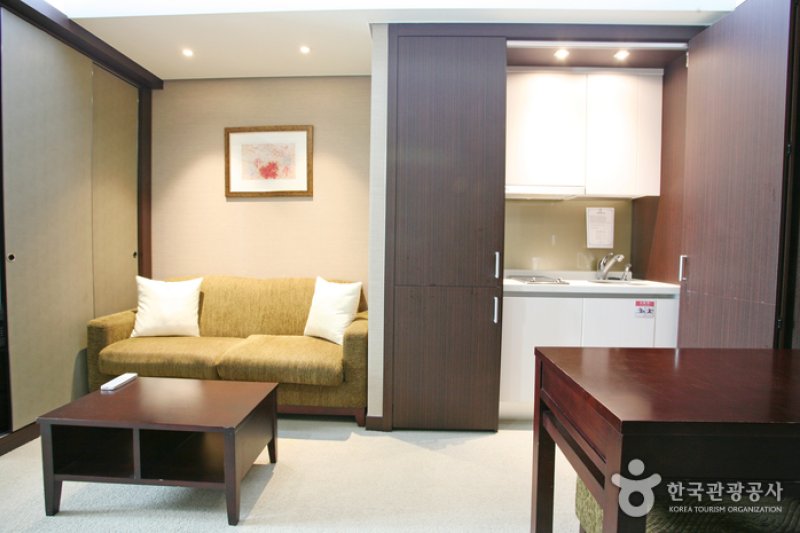 Haeundae Centum Hotel (해운대센텀호텔) (10/14)
