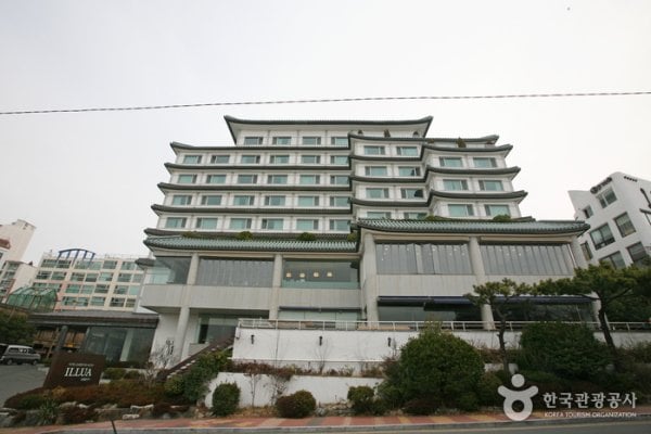 Hotel Illua