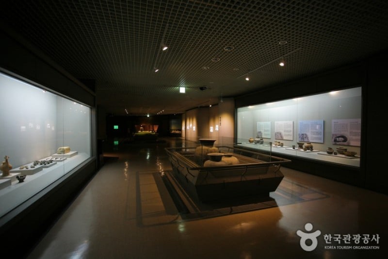 Bokcheon Museum  (31/32)