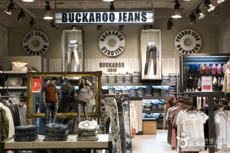 Buckaroo - Lotte Department Store Centum City Branch  (2/10)