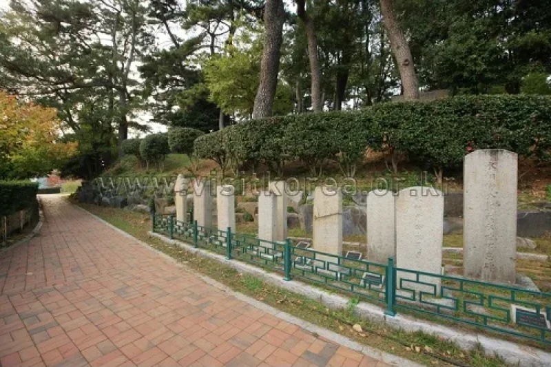Suyeong Sajeok Park (수영사적공원) (22/40)