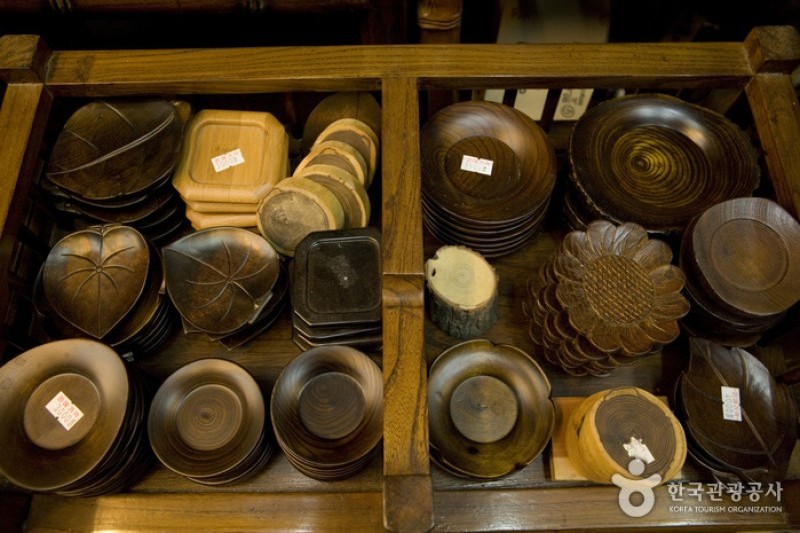 Meet Antique Items  (11/14)