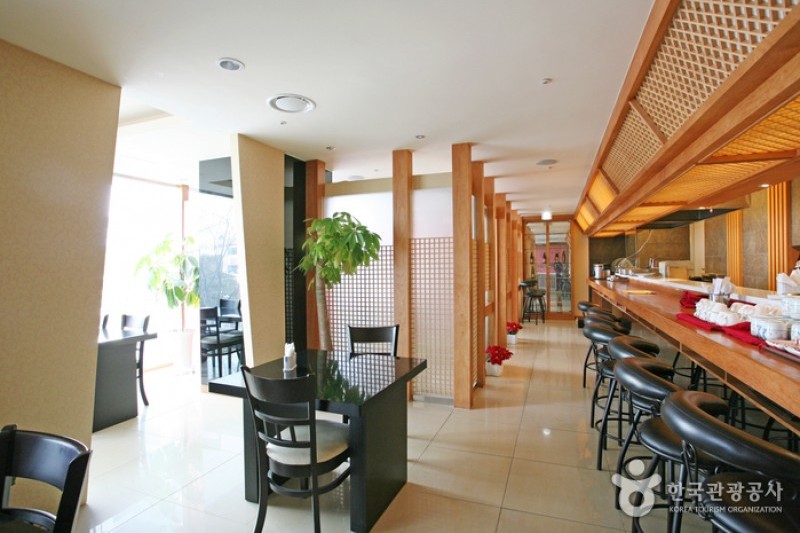 Haeundae Sunset Business Hotel  (3/21)