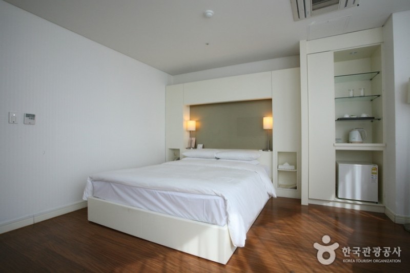 Haeundae Sunset Business Hotel  (12/21)