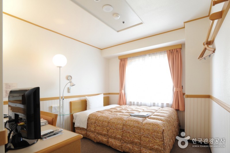 Toyoko Inn Hotel - Busan Station 2  (25/51)