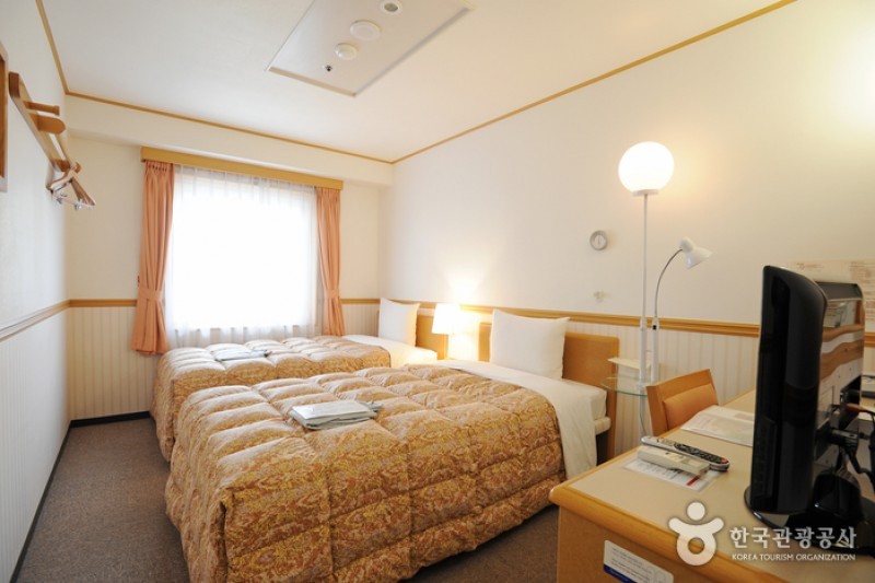 Toyoko Inn Hotel - Busan Station 2  (38/51)