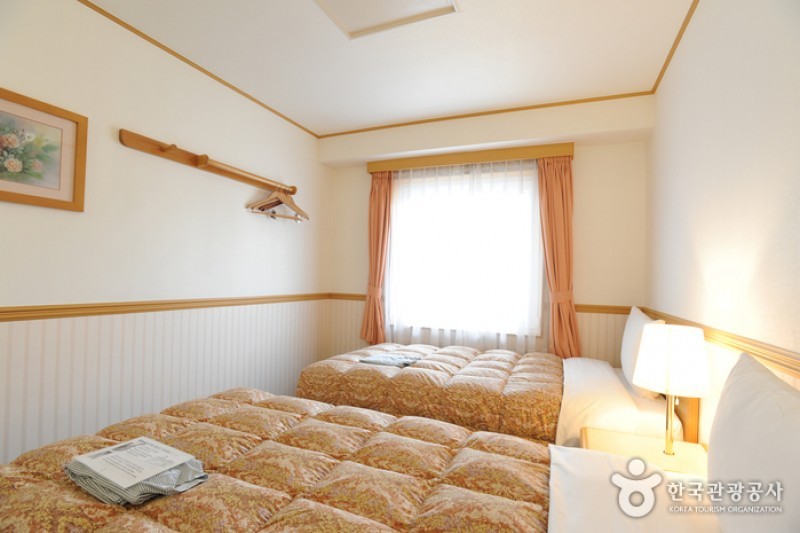 Toyoko Inn Hotel - Busan Station 2  (39/51)