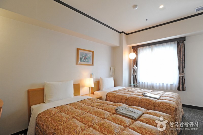 Toyoko Inn Hotel - Busan Station 2  (45/51)