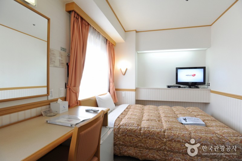 Toyoko Inn Hotel - Busan Station 2  (49/51)