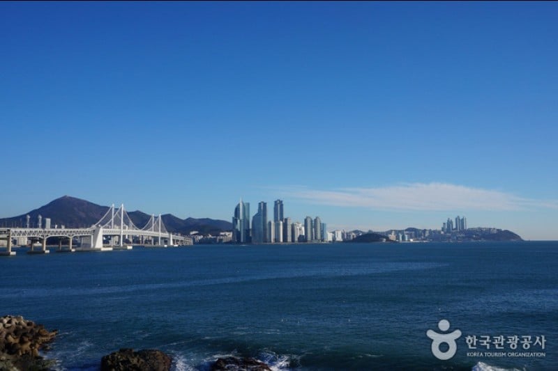 Igidae Park  (11/37)