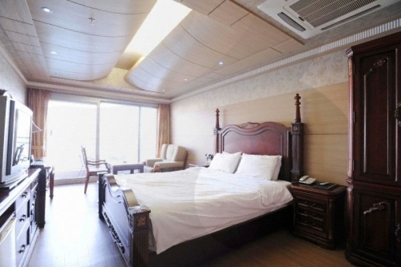 Busan Beach Tourist Hotel  (15/34)
