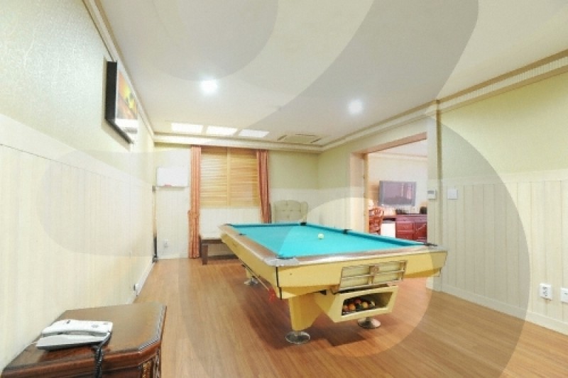Busan Beach Tourist Hotel  (33/34)